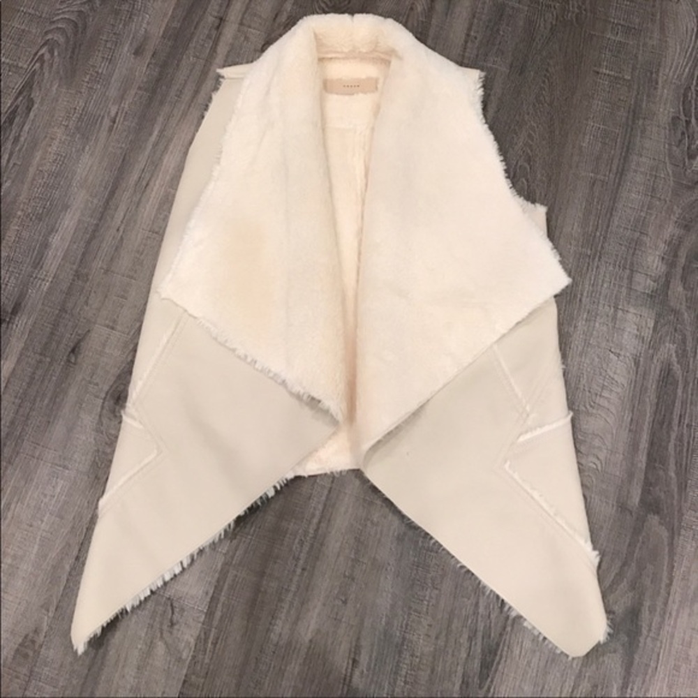 Blank NYC Cream Faux Fur Wrap Vest